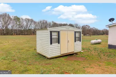 261 Green Meadows Drive, Hartwell, GA 30643 - Photo 9