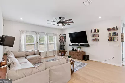 204 Park View Lane, Kingsland, GA 31548 - Photo 9