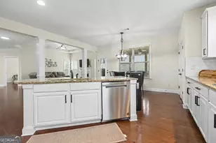 6645 Bentley Ridge Dr, Cumming, GA 30040 - Photo 13