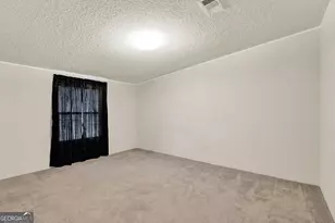 1025 Pine Needle Dr, Ellabell, GA 31308 - Photo 7