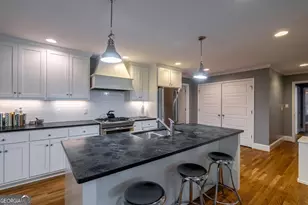 282 Holman Ave, Athens, GA 30606 - Photo 9