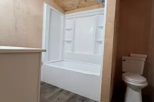 210 Chickadee Cir, Jesup, GA 31545 - Photo 7