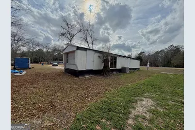 210 Chickadee Circle, Jesup, GA 31545 - Photo 13