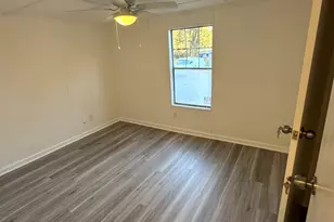 53 Poole Cir, Ellenwood, GA 30294 - Photo 9