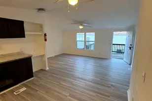 53 Poole Cir, Ellenwood, GA 30294 - Photo 5