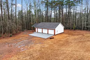 1194 Foster Rd, Statham, GA 30666 - Photo 9