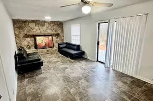 975 Daisy Ct, Lawrenceville, GA 30044 - Photo 7