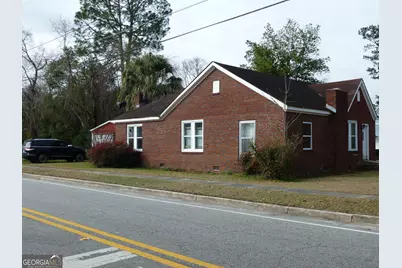702 Rosedale Avenue, Claxton, GA 30417 - Photo 1