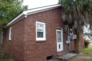 702 Rosedale Ave, Claxton, GA 30417 - Photo 5