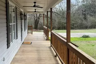 161 Hancock Rd, Williamson, GA 30292 - Photo 3