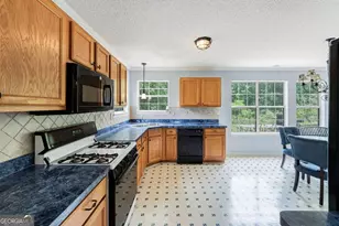 4001 English Valley Dr, Ellenwood, GA 30294 - Photo 9