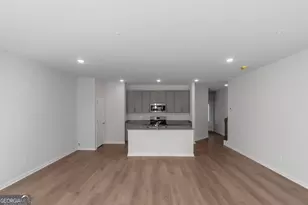 5455 Biltmore Dr, Atlanta, GA 30349 - Photo 3