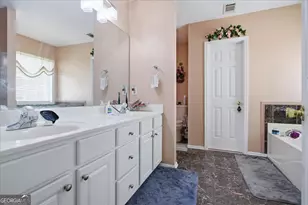 4650 Parkview Walk Dr, Lilburn, GA 30047 - Photo 17