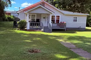 3759 Old Plainview Rd, Flowery Branch, GA 30542 - Photo 1