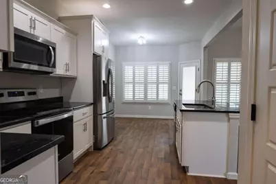 214 Oakwood Drive, Commerce, GA 30529 - Photo 11