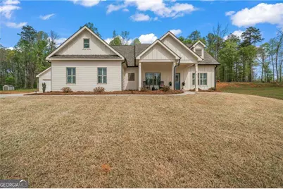 214 Oakwood Drive, Commerce, GA 30529 - Photo 3