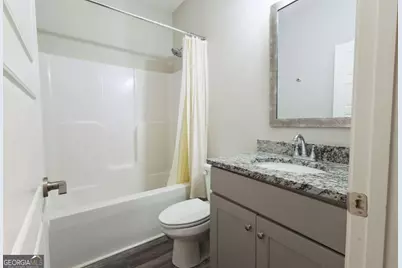 214 Oakwood Drive, Commerce, GA 30529 - Photo 17