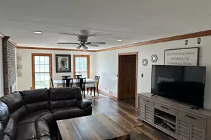 6980 Oak Leaf Dr, Fairburn, GA 30213 - Photo 7