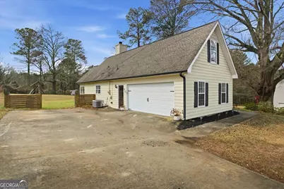 90 Eastwood Circle, Covington, GA 30014 - Photo 5