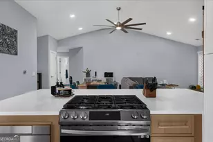 5802 Bay Pointe Sound NW, Acworth, GA 30101 - Photo 5