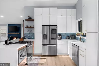 5802 Bay Pointe Sound NW, Acworth, GA 30101 - Photo 3