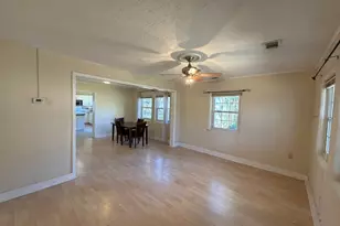 207 Eaker Dr, Warner Robins, GA 31088 - Photo 9