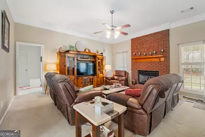 123 Wexford Drive, Lagrange, GA 30241 - Photo 5