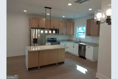 24 Sims Street, Barnesville, GA 30204 - Photo 7