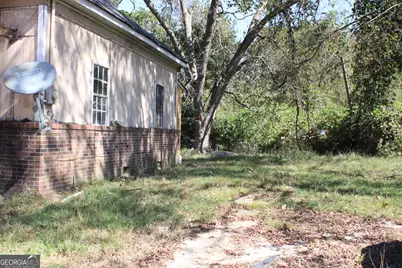 339 Atlanta Street, Barnesville, GA 30204 - Photo 19