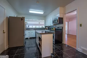 112 College Cir, Cedartown, GA 30125 - Photo 15