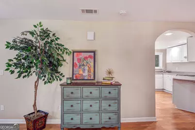 503 Sixth Street W, Darien, GA 31305 - Photo 5