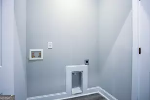 9213 Westview Dr, Covington, GA 30014 - Photo 5