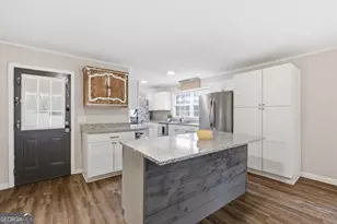 164 Robinhood Dr, Clarkesville, GA 30523 - Photo 13