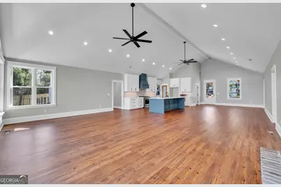655 Flintside Drive, Cobb, GA 31735 - Photo 9