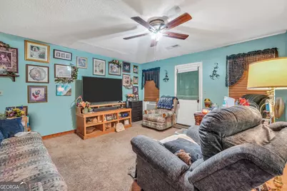 152 Highland Circle, McDonough, GA 30253 - Photo 5