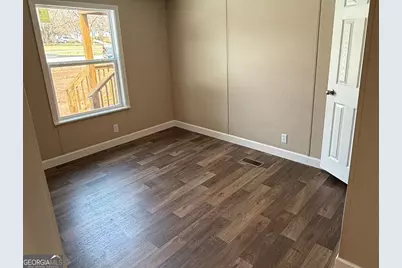 103 Skyland Drive E, Locust Grove, GA 30248 - Photo 9