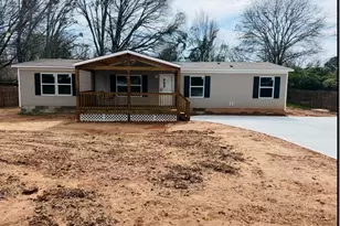 103 Skyland Dr E, Locust Grove, GA 30248 - Photo 1