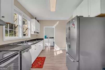 100 Forest Avenue, Toccoa, GA 30577 - Photo 7