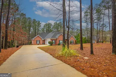 202 Winding Lake Drive, Hamilton, GA 31811 - Photo 7