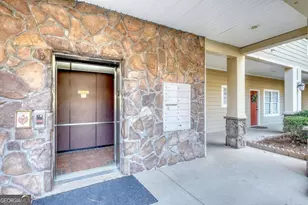 92 Glen Eagle Ct B303, Clayton, GA 30525 - Photo 17