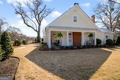 36 Broad Street, Senoia, GA 30276 - Photo 3