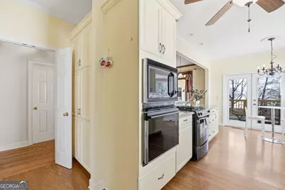 6191 Forest Hills Lane, Peachtree Corners, GA 30092 - Photo 15