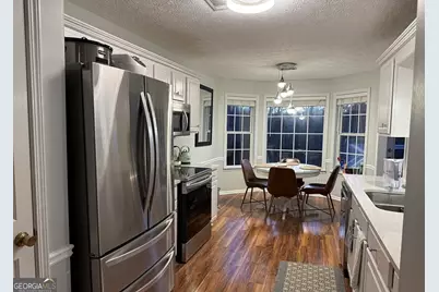 7002 Estates Court, Loganville, GA 30052 - Photo 9