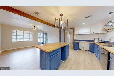 423 Richards, Millen, GA 30442 - Photo 13