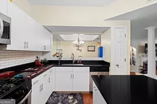 220 Renaissance Parkway NE, Atlanta, GA 30308 - Photo 9