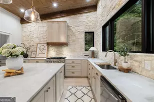 456 Whispering Pne Ln, Cherrylog, GA 30522 - Photo 9