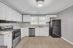 10 Busha St, Toccoa, GA 30577 - Photo 9