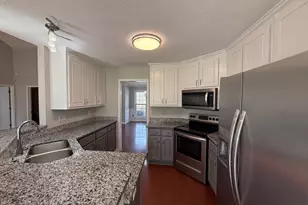 719 Mallard Dr, Winder, GA 30680 - Photo 7