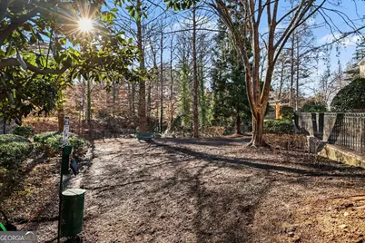1319 Westchester Ridge NE, Atlanta, GA 30329 - Photo 35