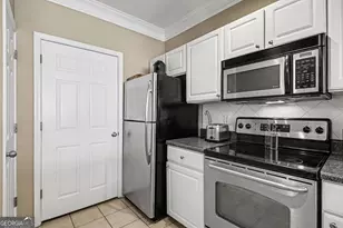 1319 Westchester Ridge NE, Atlanta, GA 30329 - Photo 17